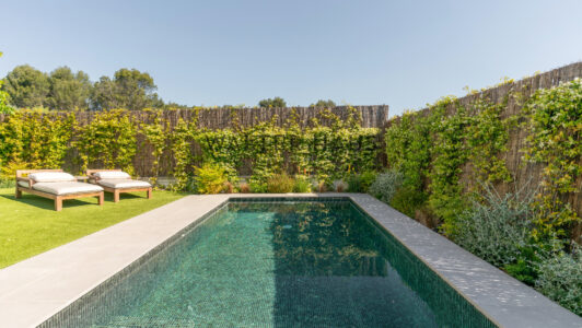 Casa de lujo con jardín, terraza y piscina privada en Bellaterra, Barcelona