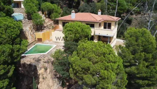 Casa reformada con piscina y vistas espectaculares en Port Salvi, Sant Feliu de Guixols