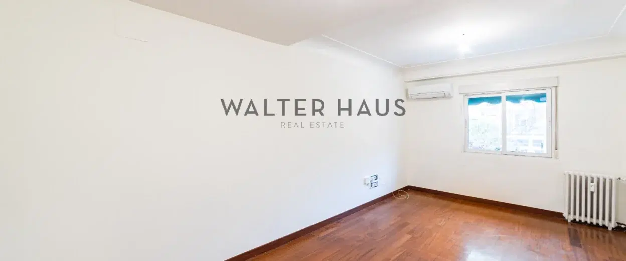 Apartment for rent in Ciudad Jardín, Madrid