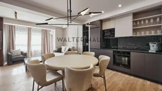 Piso en venta totalmente reformado en Lista