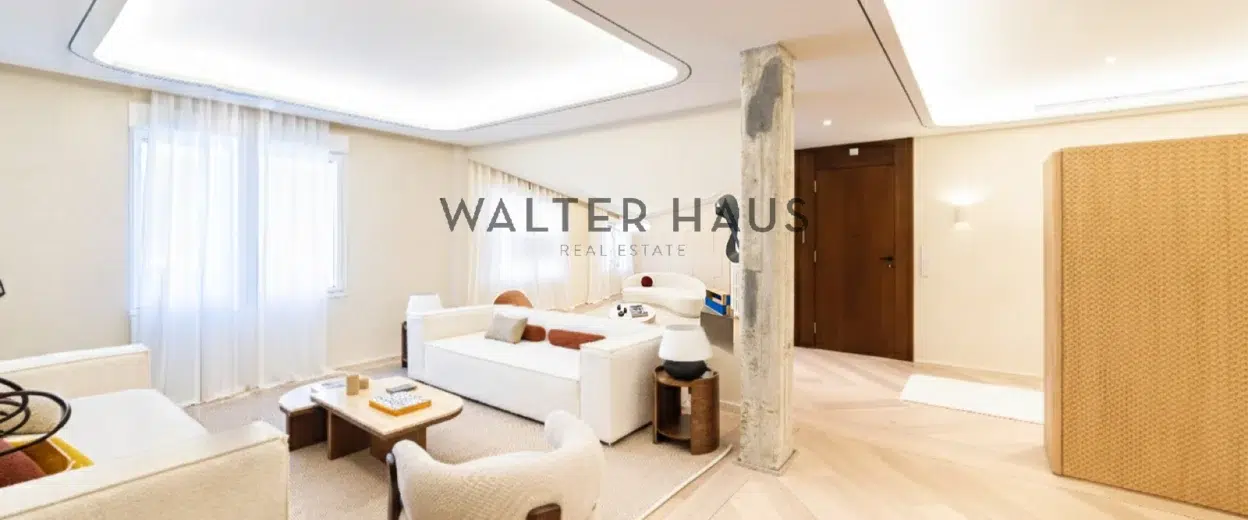 Exterior apartment for sale, fully renovated in Goya, Madrid.