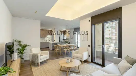 Piso reformado en venta en Turó Park, Barcelona