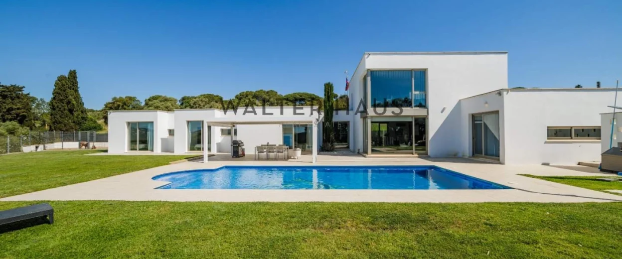 Casa moderna a Sant Daniel, Calonge