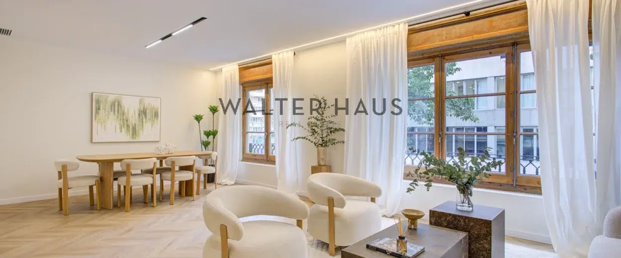 Exclusiu pis reformat a Muntaner, Barcelona