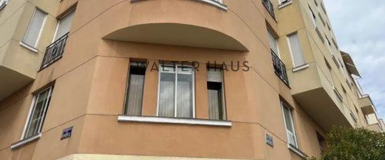 Pis exterior a reformar a Eivissa, Madrid.