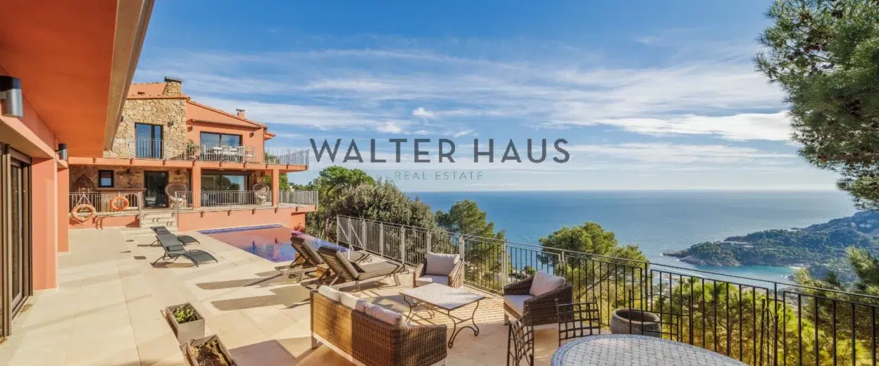 House for sale with panoramic views in Begur, Girona