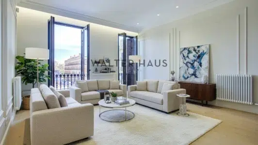 Piso de lujo reformado en El Born, Barcelona