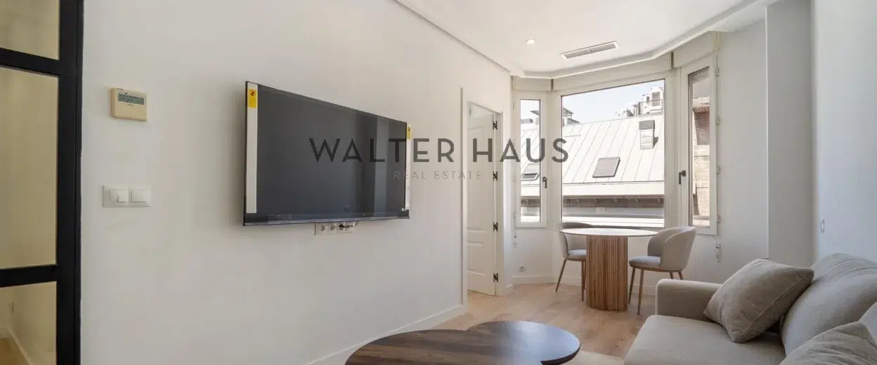 Pis en venda reformat a Recoletos, Madrid.