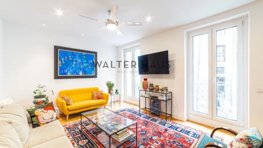 Piso reformado en venta en la Plaza de Olavide, Trafalgar, Madrid