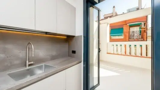 Ático reformado con terraza en venta en Sant Gervasi, Barcelona
