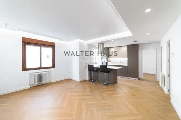 Pis en venda reformat a Goya, Madrid.