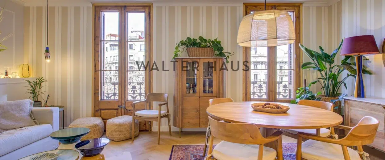 Appartement moderniste rénové à Sant Antoni, Barcelone