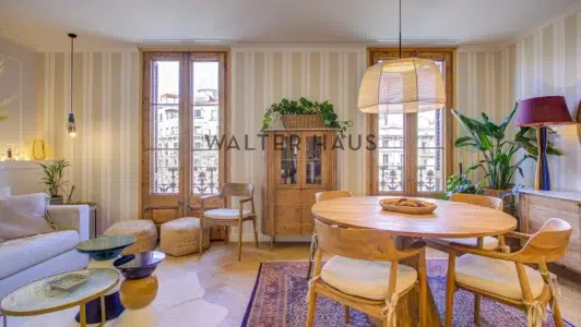 Piso modernista reformado en Sant Antoni, Barcelona